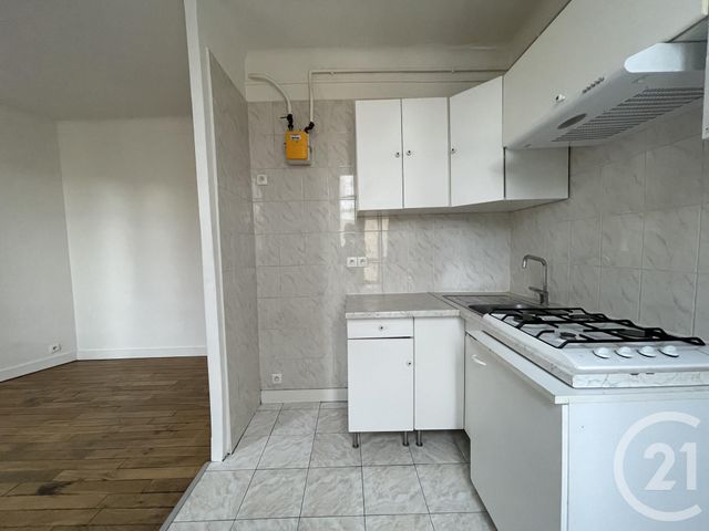 Afficher la photo en grand Appartement F2 à louer - 2 pièces - 33.0 m2 - ASNIERES SUR SEINE - 92 - ILE-DE-FRANCE - Century 21 L'Ami Immobilier Conseil