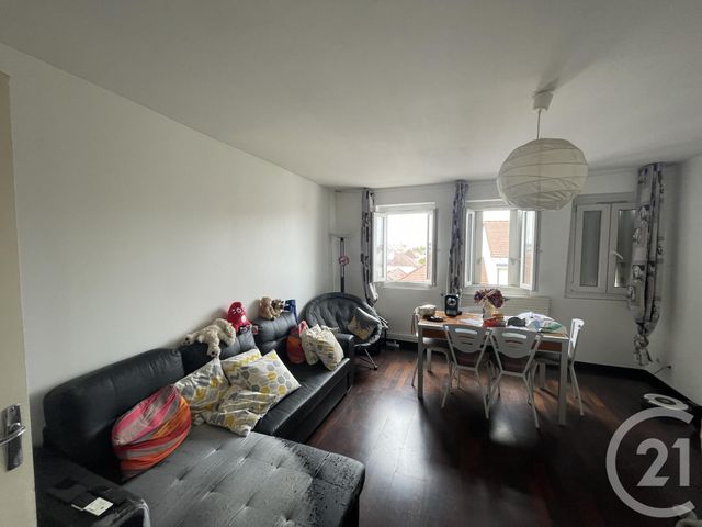 Appartement F3 à vendre - 3 pièces - 65.18 m2 - GENNEVILLIERS - 92 - ILE-DE-FRANCE - Century 21 L'Ami Immobilier Conseil