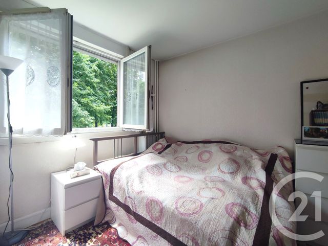 Afficher la photo en grand Appartement F2 à vendre - 2 pièces - 47.0 m2 - COURBEVOIE - 92 - ILE-DE-FRANCE - Century 21 L'Ami Immobilier Conseil