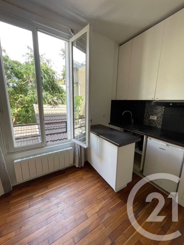 Appartement F2 à vendre - 2 pièces - 25.33 m2 - BOIS COLOMBES - 92 - ILE-DE-FRANCE - Century 21 L'Ami Immobilier Conseil
