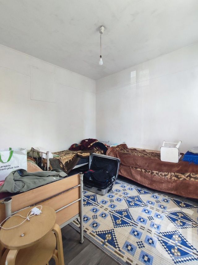 Afficher la photo en grand Appartement F2 à vendre - 2 pièces - 20.25 m2 - ASNIERES SUR SEINE - 92 - ILE-DE-FRANCE - Century 21 L'Ami Immobilier Conseil