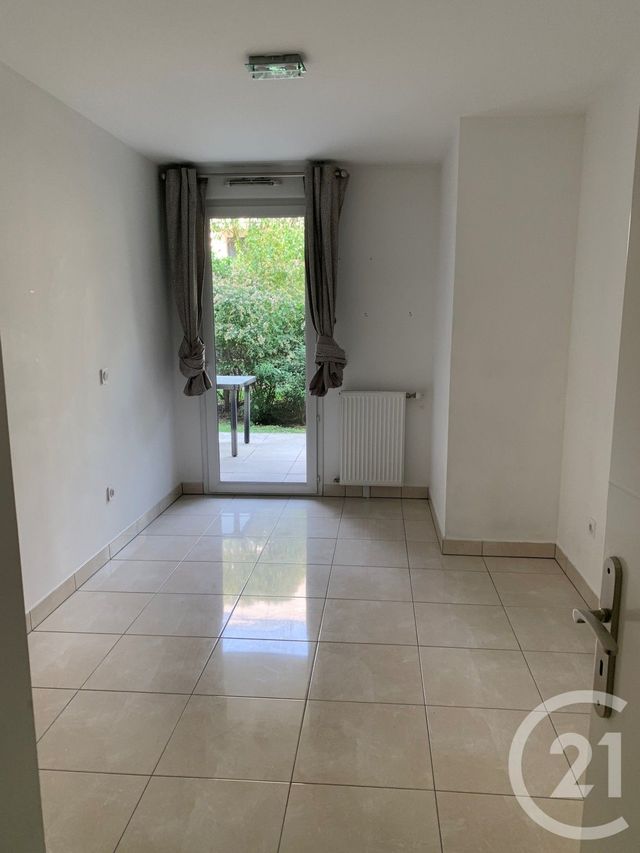 Appartement F3 à louer - 3 pièces - 74.3 m2 - ISSY LES MOULINEAUX - 92 - ILE-DE-FRANCE - Century 21 L'Ami Immobilier Conseil