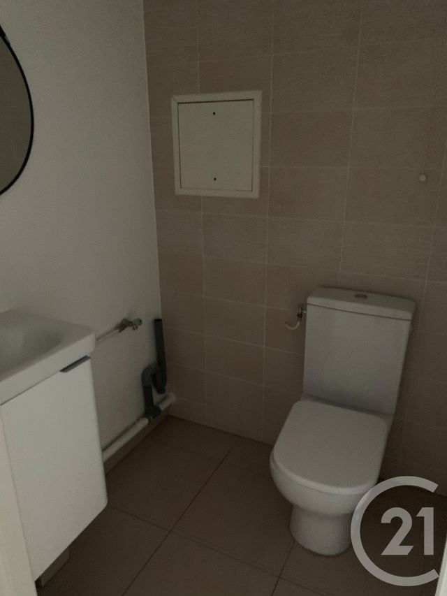 Appartement F3 à louer - 3 pièces - 74.3 m2 - ISSY LES MOULINEAUX - 92 - ILE-DE-FRANCE - Century 21 L'Ami Immobilier Conseil