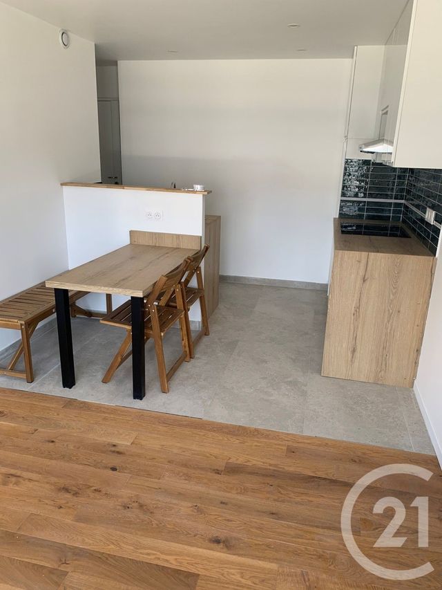 Appartement F2 à louer - 2 pièces - 31.31 m2 - ARGENTEUIL - 95 - ILE-DE-FRANCE - Century 21 L'Ami Immobilier Conseil