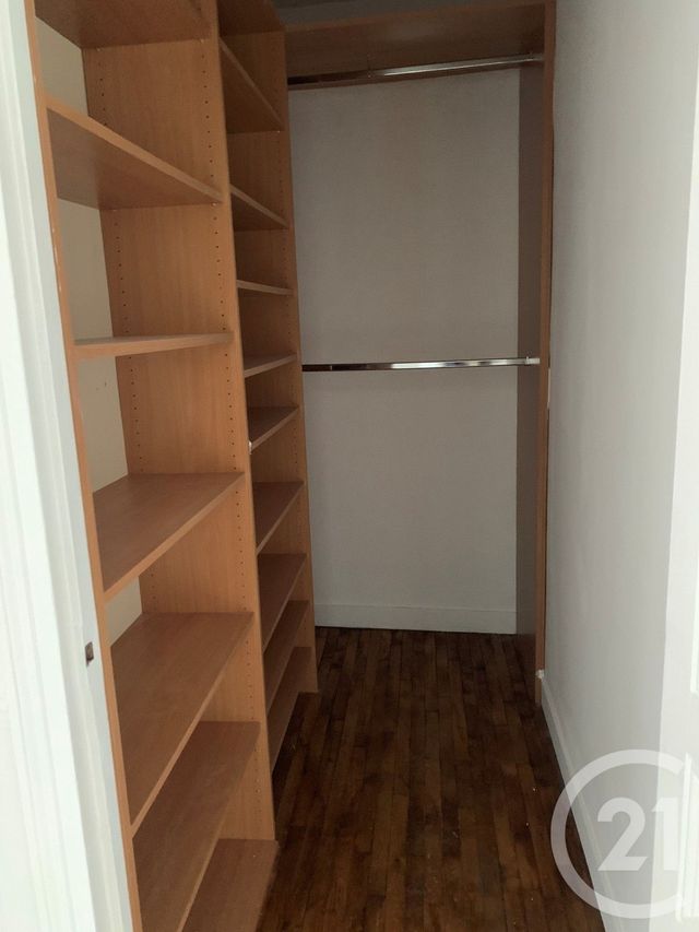 Appartement F3 à louer - 3 pièces - 61.53 m2 - COURBEVOIE - 92 - ILE-DE-FRANCE - Century 21 L'Ami Immobilier Conseil