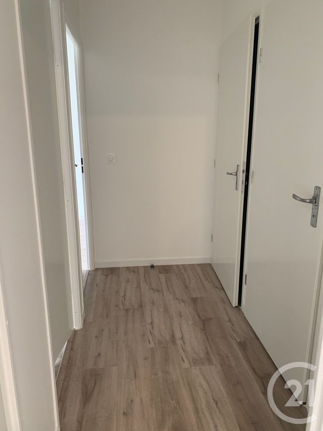 Appartement F3 à louer - 3 pièces - 59.51 m2 - VILLENEUVE LA GARENNE - 92 - ILE-DE-FRANCE - Century 21 L'Ami Immobilier Conseil