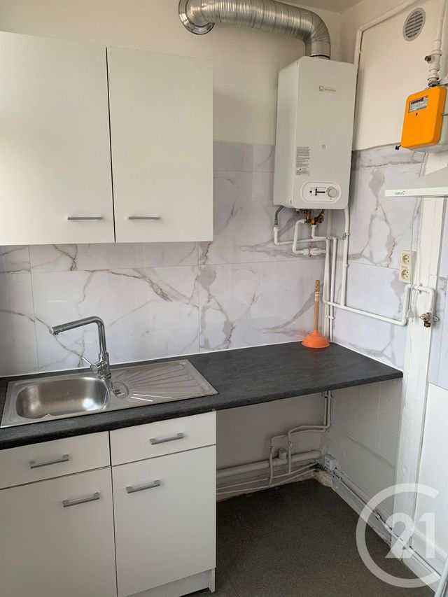 Appartement F2 à vendre - 2 pièces - 27.84 m2 - GENNEVILLIERS - 92 - ILE-DE-FRANCE - Century 21 L'Ami Immobilier Conseil