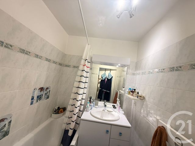 Appartement F2 à vendre - 2 pièces - 47.0 m2 - ASNIERES SUR SEINE - 92 - ILE-DE-FRANCE - Century 21 L'Ami Immobilier Conseil