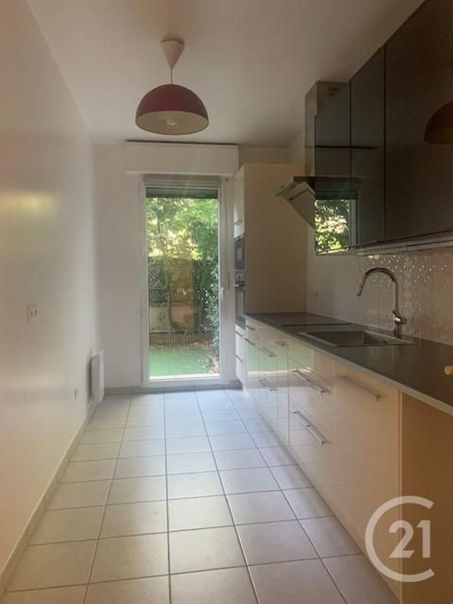 Appartement F3 à louer - 3 pièces - 76.4 m2 - ASNIERES SUR SEINE - 92 - ILE-DE-FRANCE - Century 21 L'Ami Immobilier Conseil