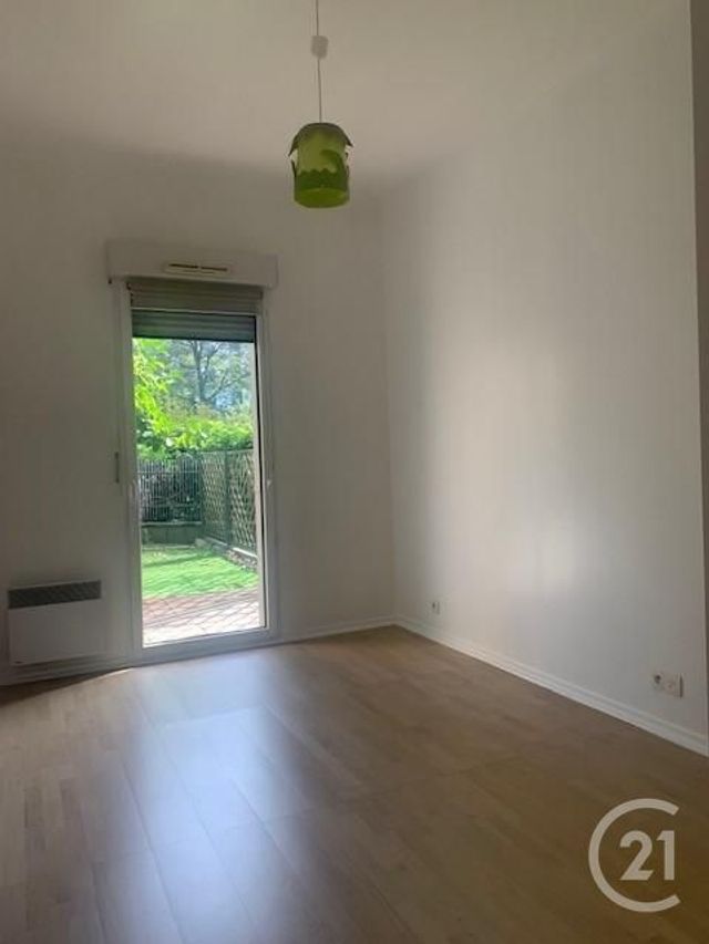 Appartement F3 à louer - 3 pièces - 76.4 m2 - ASNIERES SUR SEINE - 92 - ILE-DE-FRANCE - Century 21 L'Ami Immobilier Conseil