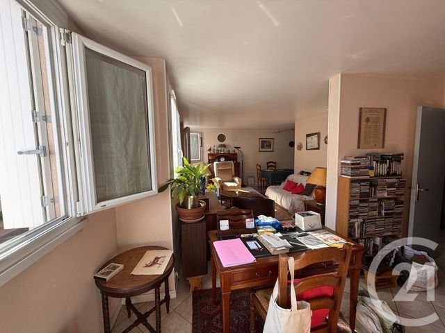 Appartement F4 à vendre - 5 pièces - 83.61 m2 - GENNEVILLIERS - 92 - ILE-DE-FRANCE - Century 21 L'Ami Immobilier Conseil