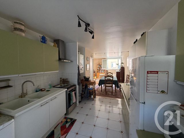 Appartement F4 à vendre - 5 pièces - 83.61 m2 - GENNEVILLIERS - 92 - ILE-DE-FRANCE - Century 21 L'Ami Immobilier Conseil