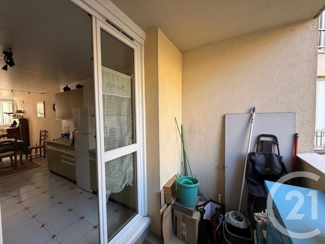Appartement F4 à vendre - 5 pièces - 83.61 m2 - GENNEVILLIERS - 92 - ILE-DE-FRANCE - Century 21 L'Ami Immobilier Conseil