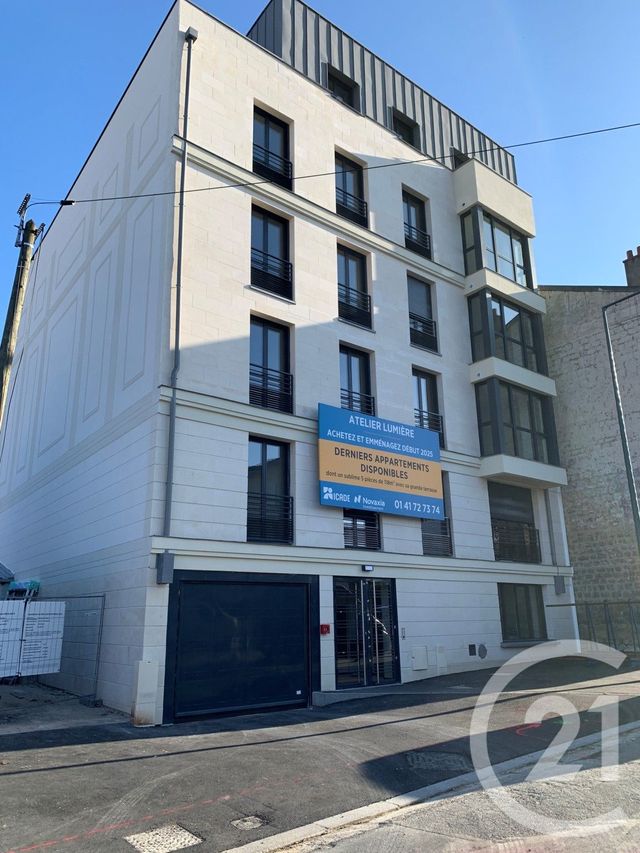 Appartement F2 à louer - 2 pièces - 40.14 m2 - SURESNES - 92 - ILE-DE-FRANCE - Century 21 L'Ami Immobilier Conseil