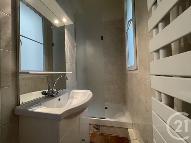 Appartement F3 à louer - 3 pièces - 54.15 m2 - ASNIERES SUR SEINE - 92 - ILE-DE-FRANCE - Century 21 L'Ami Immobilier Conseil