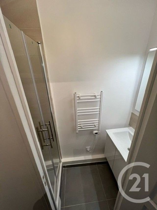 Appartement F2 à louer - 2 pièces - 33.18 m2 - ASNIERES SUR SEINE - 92 - ILE-DE-FRANCE - Century 21 L'Ami Immobilier Conseil
