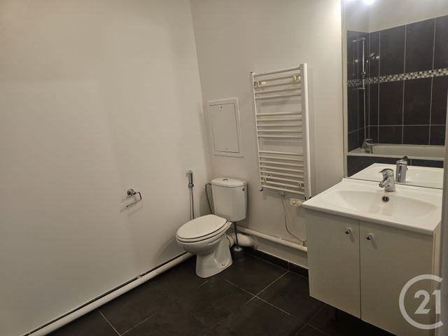 Appartement F2 à louer - 2 pièces - 47.3 m2 - ASNIERES SUR SEINE - 92 - ILE-DE-FRANCE - Century 21 L'Ami Immobilier Conseil