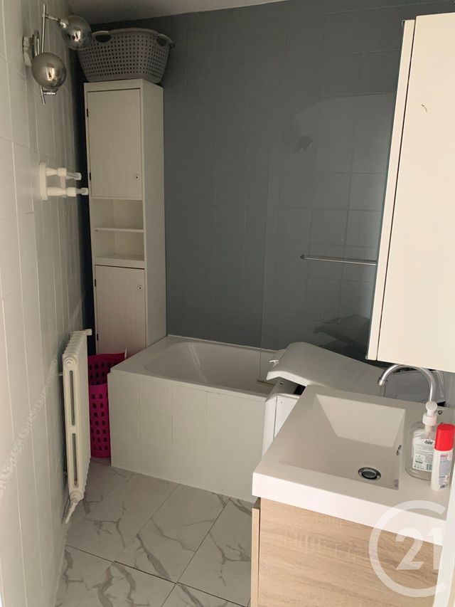 Appartement F3 à louer - 3 pièces - 54.11 m2 - ASNIERES SUR SEINE - 92 - ILE-DE-FRANCE - Century 21 L'Ami Immobilier Conseil