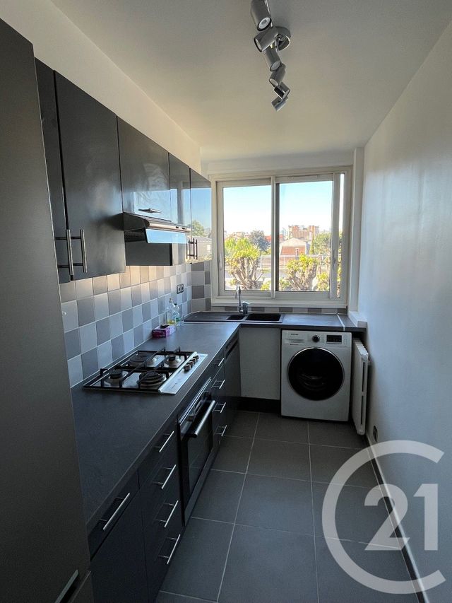 Appartement T3 à louer - 3 pièces - 59.0 m2 - BOIS COLOMBES - 92 - ILE-DE-FRANCE - Century 21 L'Ami Immobilier Conseil