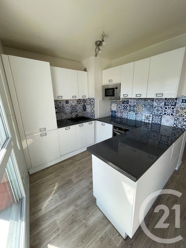 Appartement F4 à louer - 4 pièces - 81.52 m2 - ASNIERES SUR SEINE - 92 - ILE-DE-FRANCE - Century 21 L'Ami Immobilier Conseil