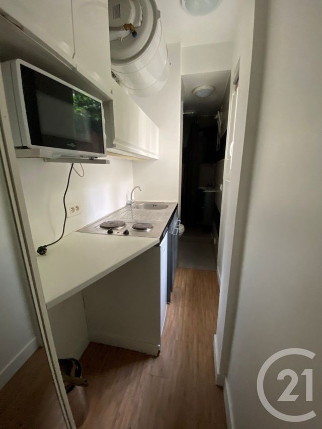 Appartement Studio à louer - 1 pièce - 13.7 m2 - CLICHY - 92 - ILE-DE-FRANCE - Century 21 L'Ami Immobilier Conseil