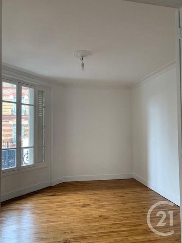 Appartement F3 à louer - 3 pièces - 60.0 m2 - COURBEVOIE - 92 - ILE-DE-FRANCE - Century 21 L'Ami Immobilier Conseil