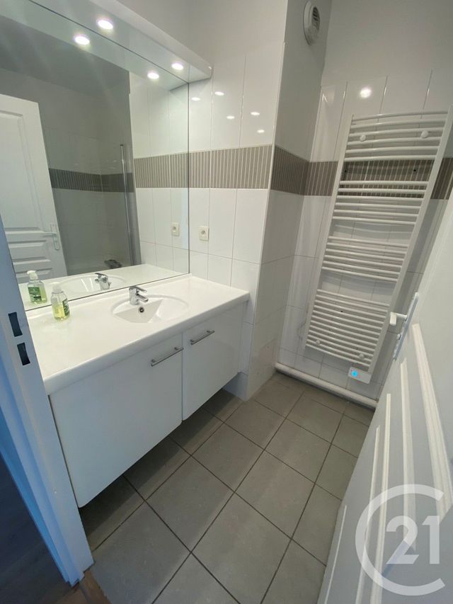 Appartement F4 à louer - 4 pièces - 94.25 m2 - ASNIERES SUR SEINE - 92 - ILE-DE-FRANCE - Century 21 L'Ami Immobilier Conseil