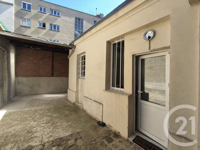 Appartement T1 à vendre - 1 pièce - 25.1 m2 - ASNIERES SUR SEINE - 92 - ILE-DE-FRANCE - Century 21 L'Ami Immobilier Conseil