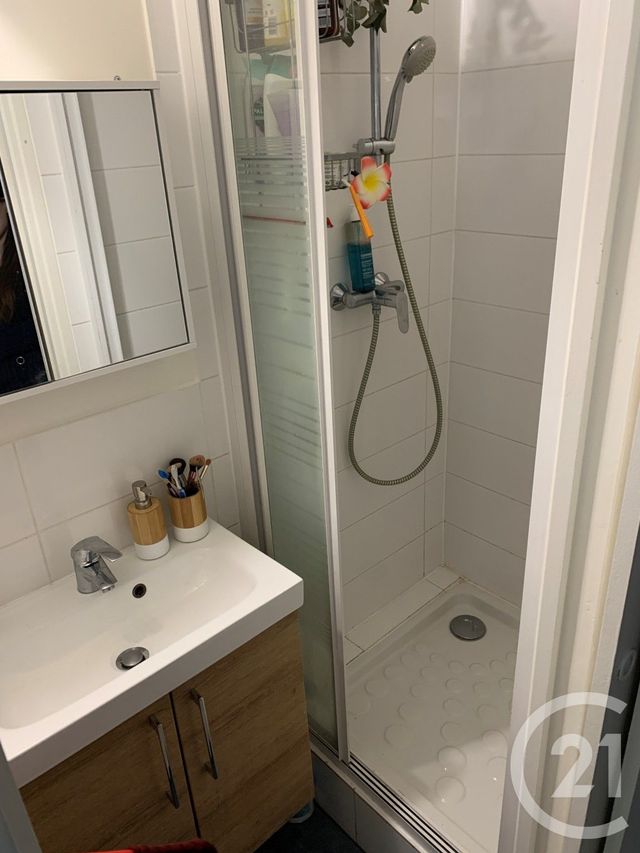 Appartement F2 à louer - 2 pièces - 22.04 m2 - CLICHY - 92 - ILE-DE-FRANCE - Century 21 L'Ami Immobilier Conseil