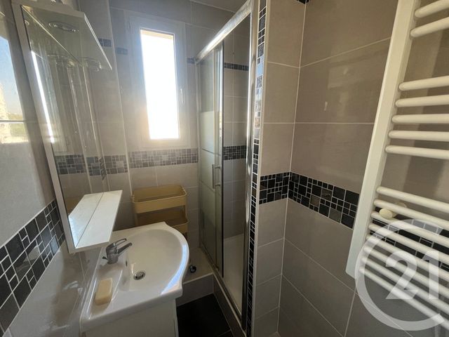 Appartement T2 à louer - 2 pièces - 47.02 m2 - COLOMBES - 92 - ILE-DE-FRANCE - Century 21 L'Ami Immobilier Conseil