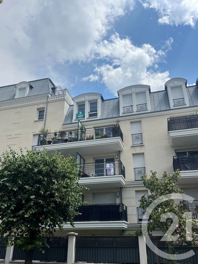 Appartement F2 à louer - 2 pièces - 48.7 m2 - LA GARENNE COLOMBES - 92 - ILE-DE-FRANCE - Century 21 L'Ami Immobilier Conseil