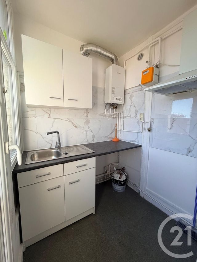 Appartement F2 à vendre - 2 pièces - 27.84 m2 - ASNIERES SUR SEINE - 92 - ILE-DE-FRANCE - Century 21 L'Ami Immobilier Conseil