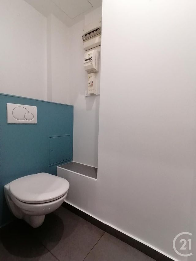 Appartement F2 à louer - 2 pièces - 33.75 m2 - LEVALLOIS PERRET - 92 - ILE-DE-FRANCE - Century 21 L'Ami Immobilier Conseil