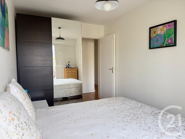 Appartement F4 à vendre - 4 pièces - 86.76 m2 - COURBEVOIE - 92 - ILE-DE-FRANCE - Century 21 L'Ami Immobilier Conseil