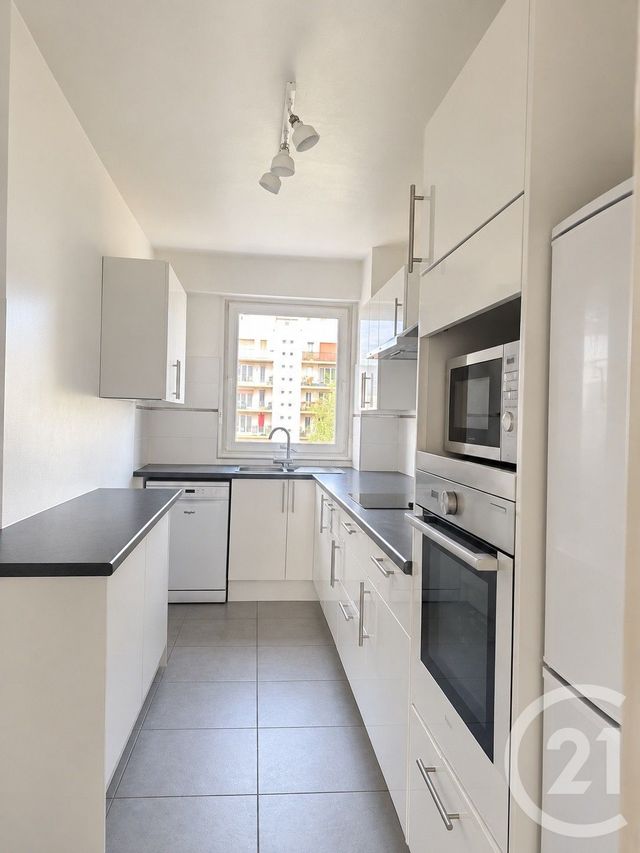 Appartement F4 à vendre - 4 pièces - 86.76 m2 - COURBEVOIE - 92 - ILE-DE-FRANCE - Century 21 L'Ami Immobilier Conseil