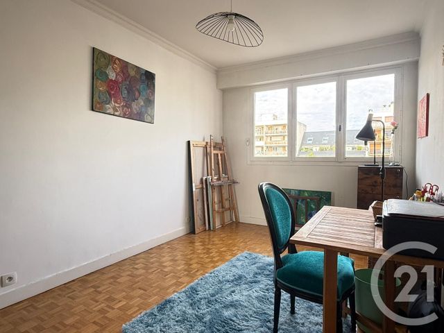 Appartement F4 à vendre - 4 pièces - 86.76 m2 - COURBEVOIE - 92 - ILE-DE-FRANCE - Century 21 L'Ami Immobilier Conseil