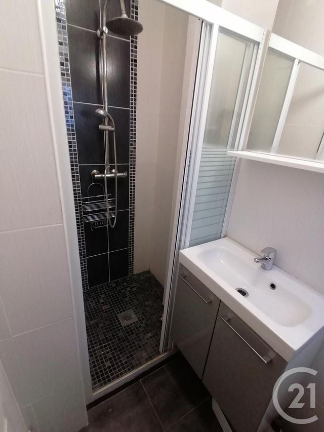 Appartement F1 à louer - 1 pièce - 17.75 m2 - GENNEVILLIERS - 92 - ILE-DE-FRANCE - Century 21 L'Ami Immobilier Conseil